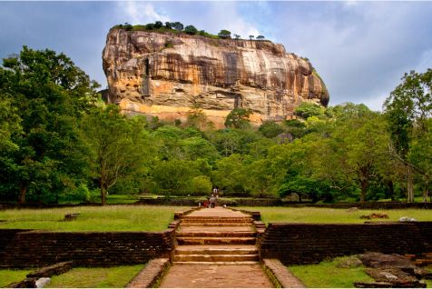 Sri Lanka Odyssey Explore Culture Wildlife and Scenic BeautyImage