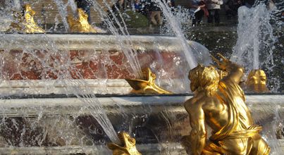 The Palace of Versailles with Priority Access- Morning Small Group Tour