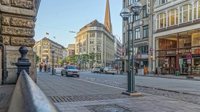 Hamburg Private Walking Tour